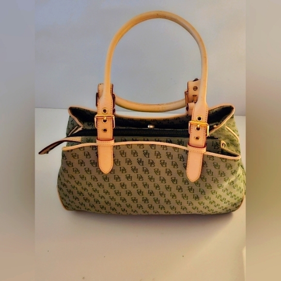 DOONEY & BOURKE BUCKLE SATCHEL HANDBAG TAN BROWN SIGNATURE SHOULDER BAG - Picture 6 of 11